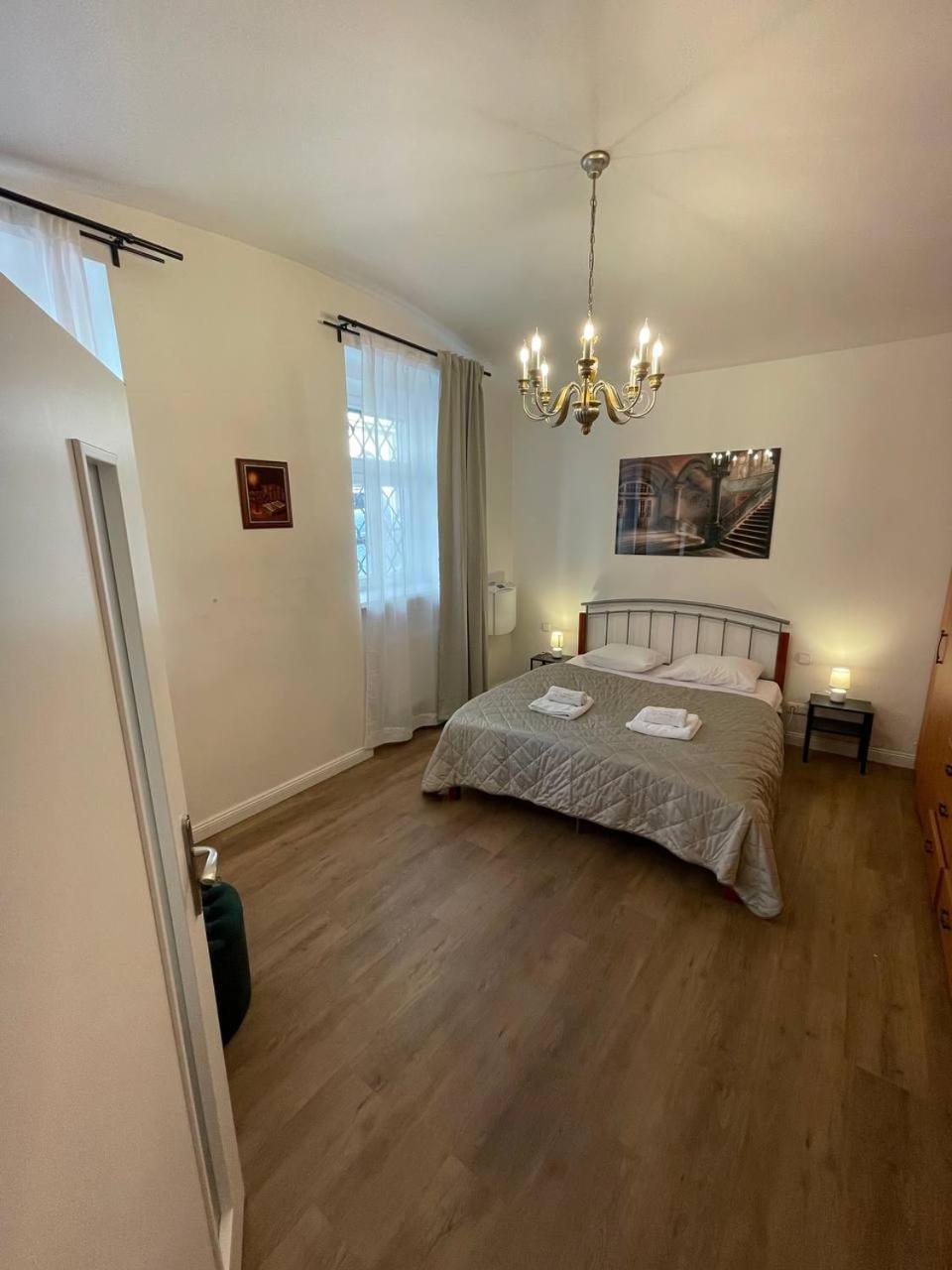 Prague Friendly Apartments In プラハ エクステリア 写真