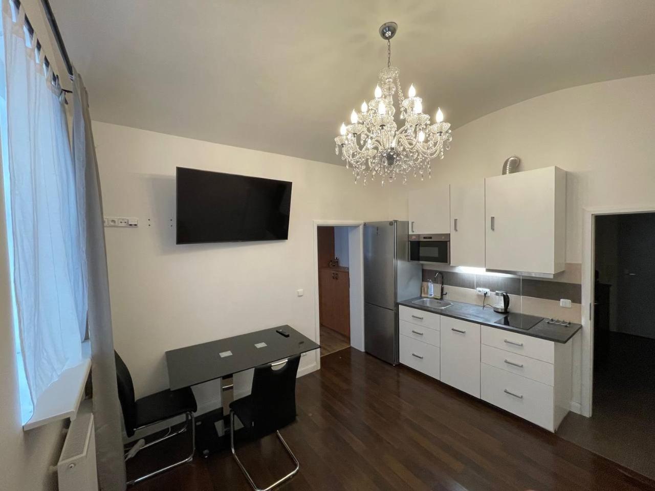 Prague Friendly Apartments In プラハ エクステリア 写真