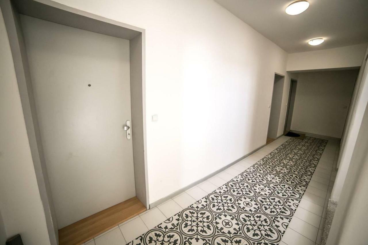 Prague Friendly Apartments In プラハ エクステリア 写真