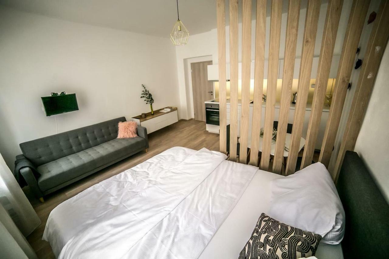 Prague Friendly Apartments In プラハ エクステリア 写真