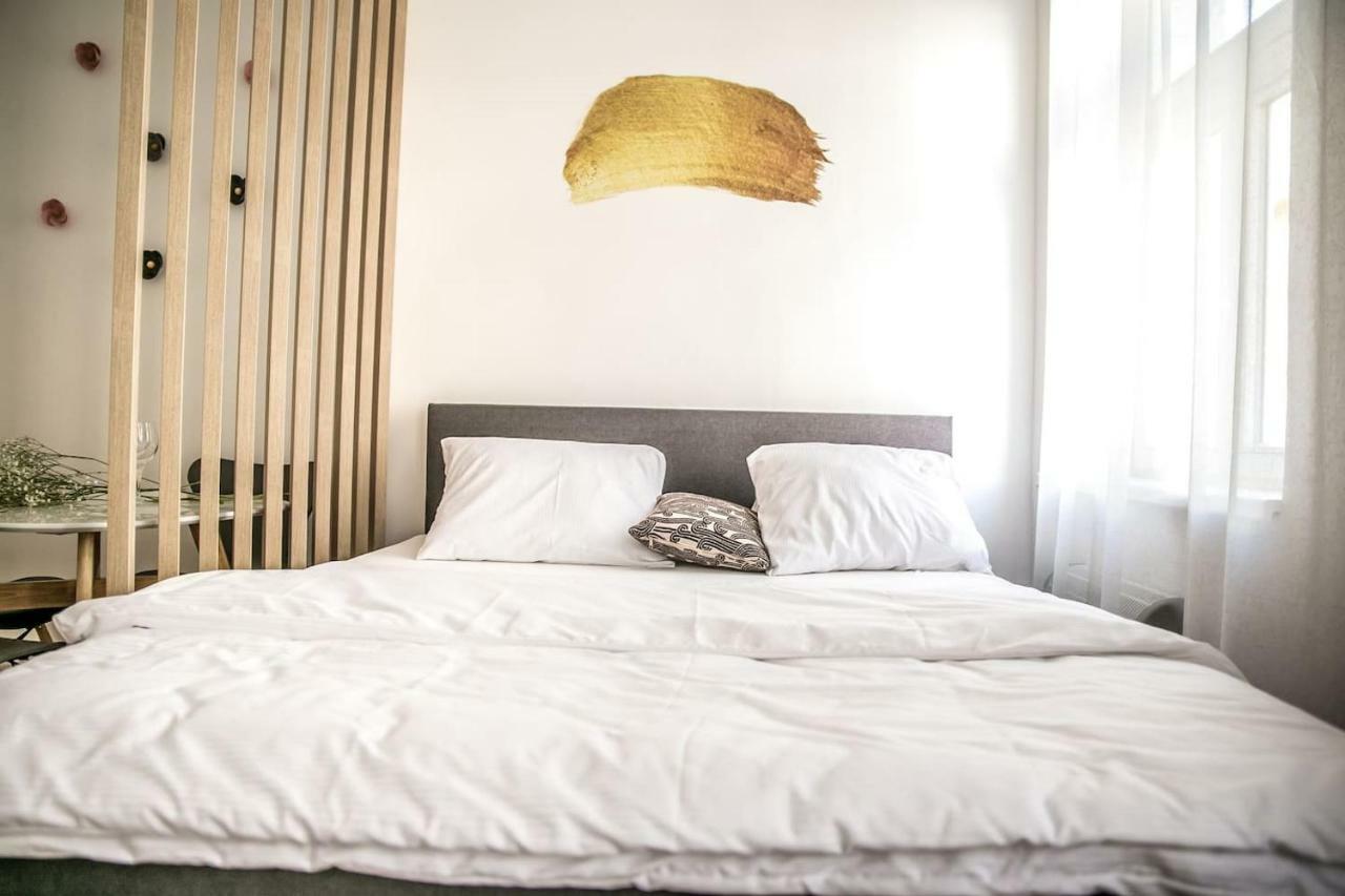 Prague Friendly Apartments In プラハ エクステリア 写真